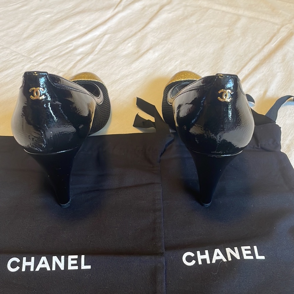 Chanel Pumps - Picture 8 of 15